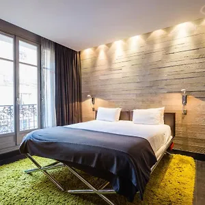 https://cmg-premium-tour-eiffel-14-apartment.fr-paris.fr